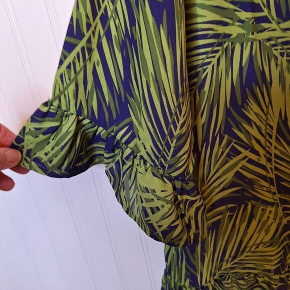 Bonworth Womens Pullover Top Size L Green Blue Palm Leaf Ruffle Sleeve and Hem - Picture 5 of 12